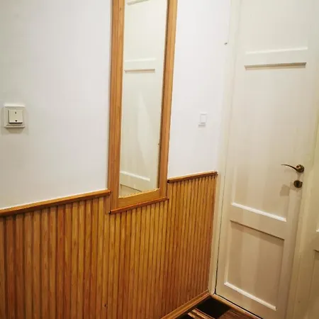 Baross-hat 5 아파트 *