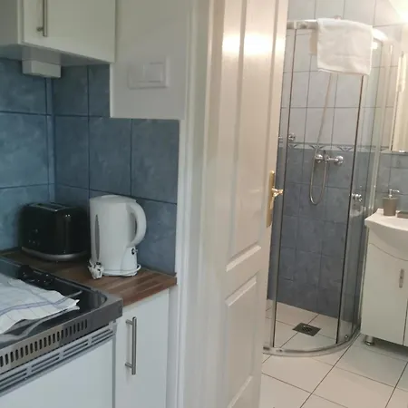 아파트 Baross-hat 5 *