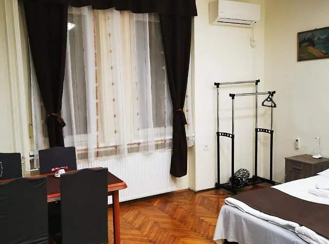 公寓 Baross-hat 5 索尔诺克